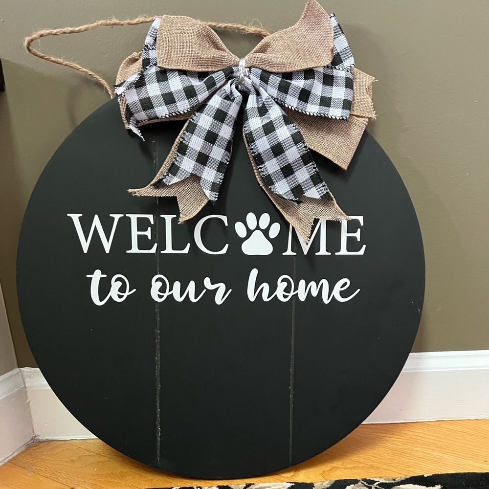 Welcome sign